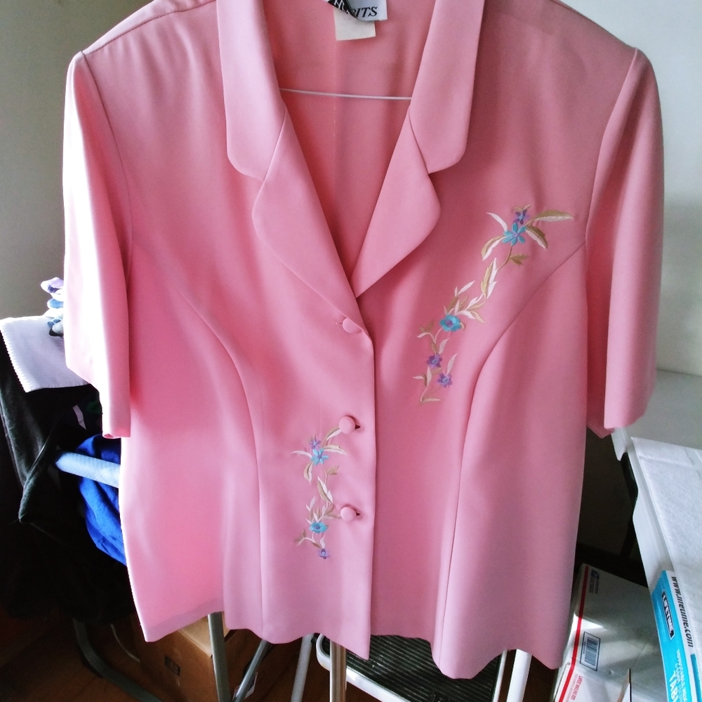 Women's pastel pink jacket & matching skirt